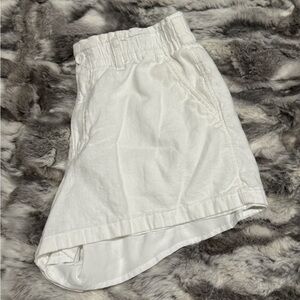 Hollister Ultra High Rise White Linen Shorts